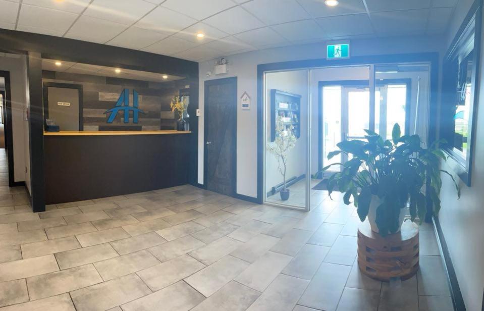 סטפנוויל Acadian Hotel מראה חיצוני תמונה